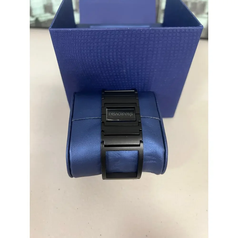 Swarovski crystalline bangle